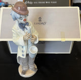 Lladro' #5471 Clown Playing Sax w/Orig. Box c. 1987-1995